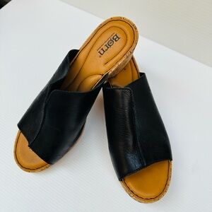 Born Size 10 M Black Open Toe Wedge sandals Leather Women